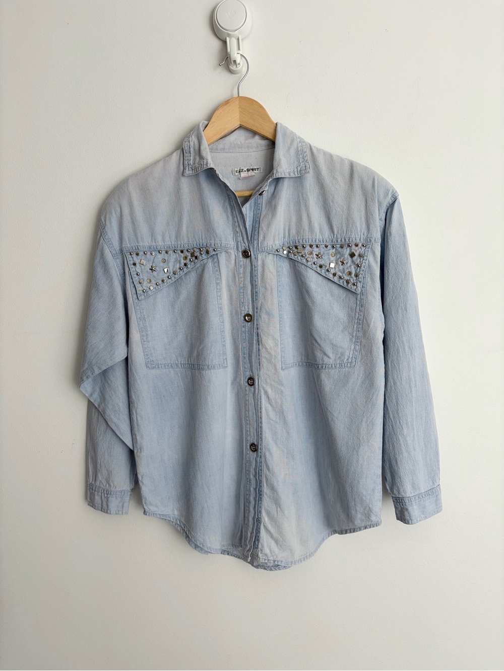 Vintage 1980s E Z Spirit Western Blue Studded Rhinestone Chambray Shirt M